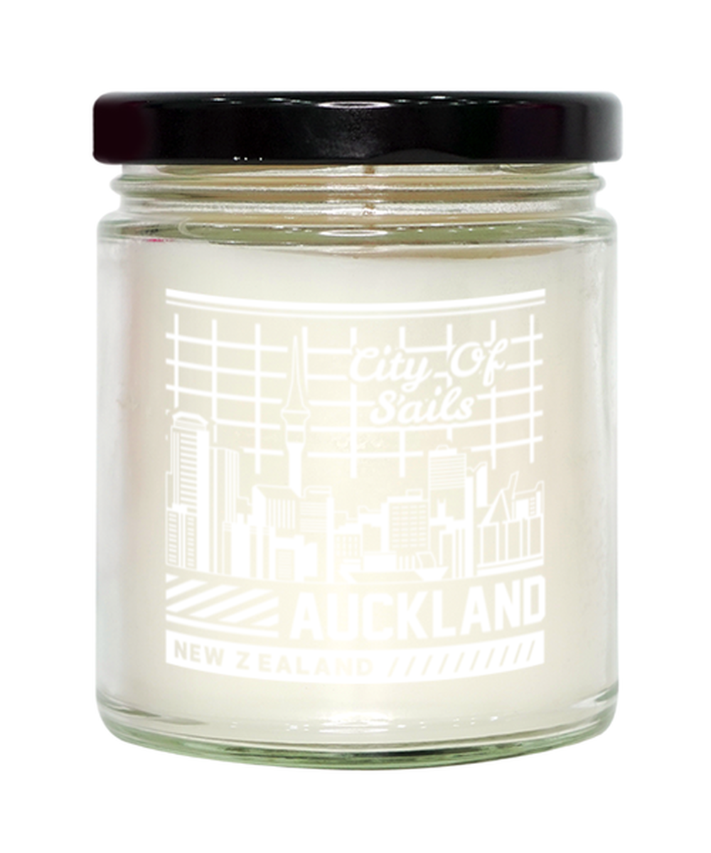 Auckland, Vanilla Candle. Model 60081