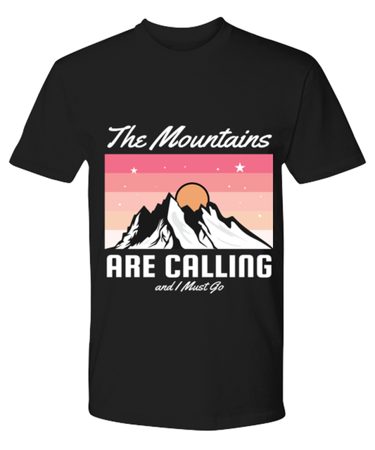 The Mountains are Calling, black Premium Tee. Model 60073