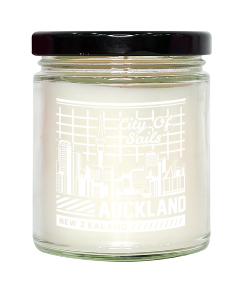 Auckland,  Vanilla Candle. Model 60081