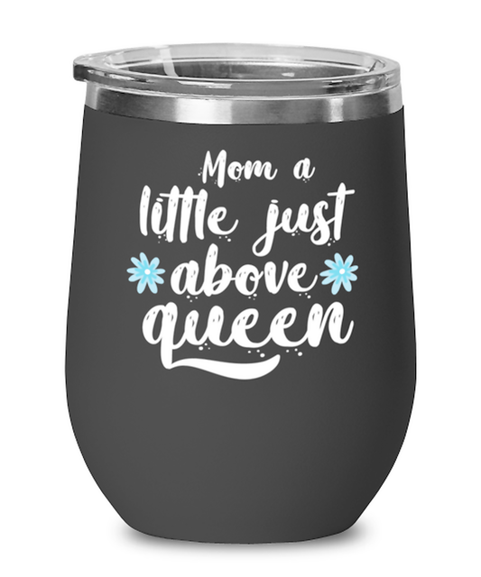 Mom a little just above queen1, black Wineglass. Model 60043