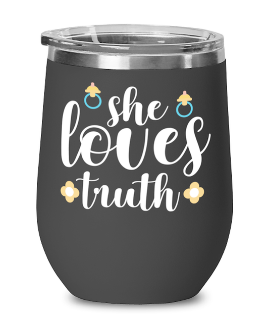 she loves truth, black Wineglass. Model 60043